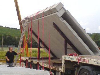 Transport von Betonfertigteilen